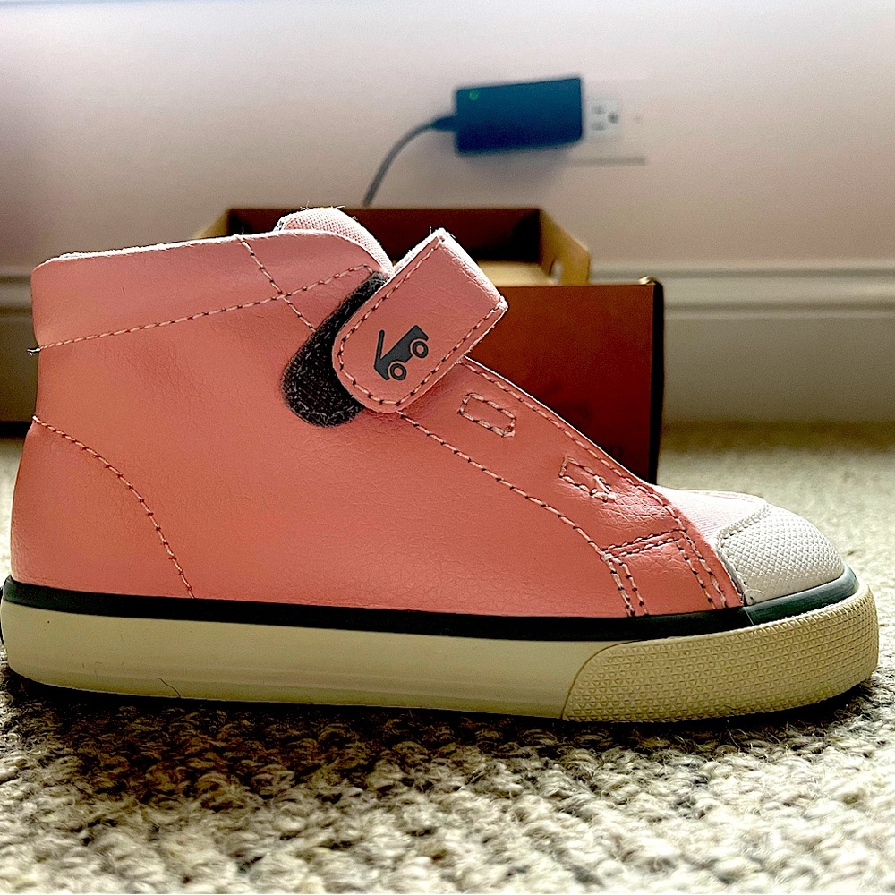 NIB See Kai Run high tops